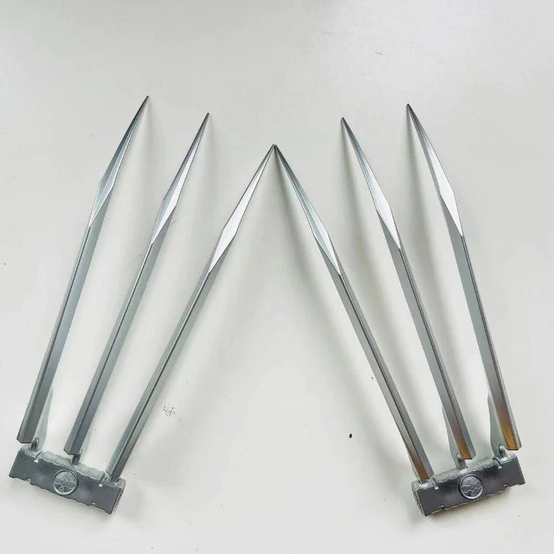 Wolverine Claws for Kids and Adults - Image 5